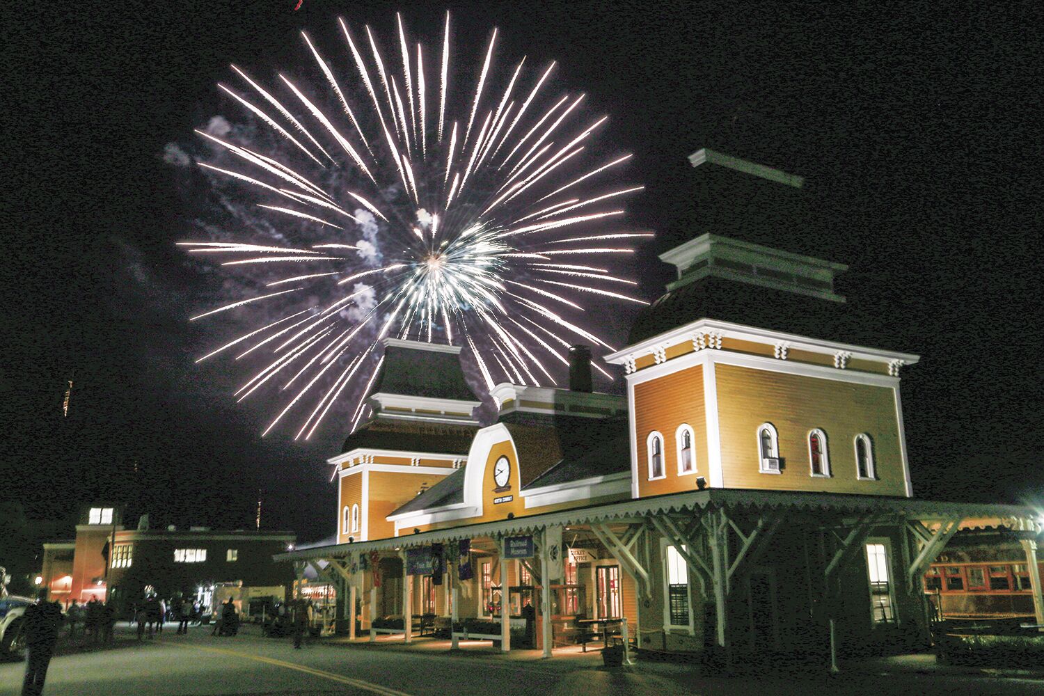 Park packed for Conway's July 4 extravaganza